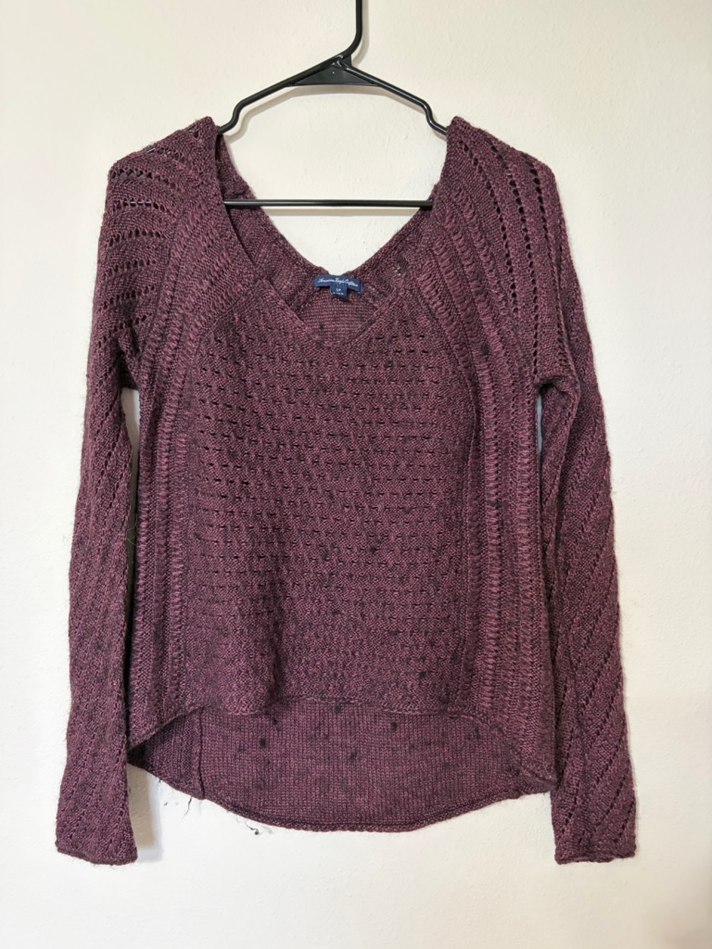 American Eagle Outfitters Women's Marled Wine V-Neck Sweater